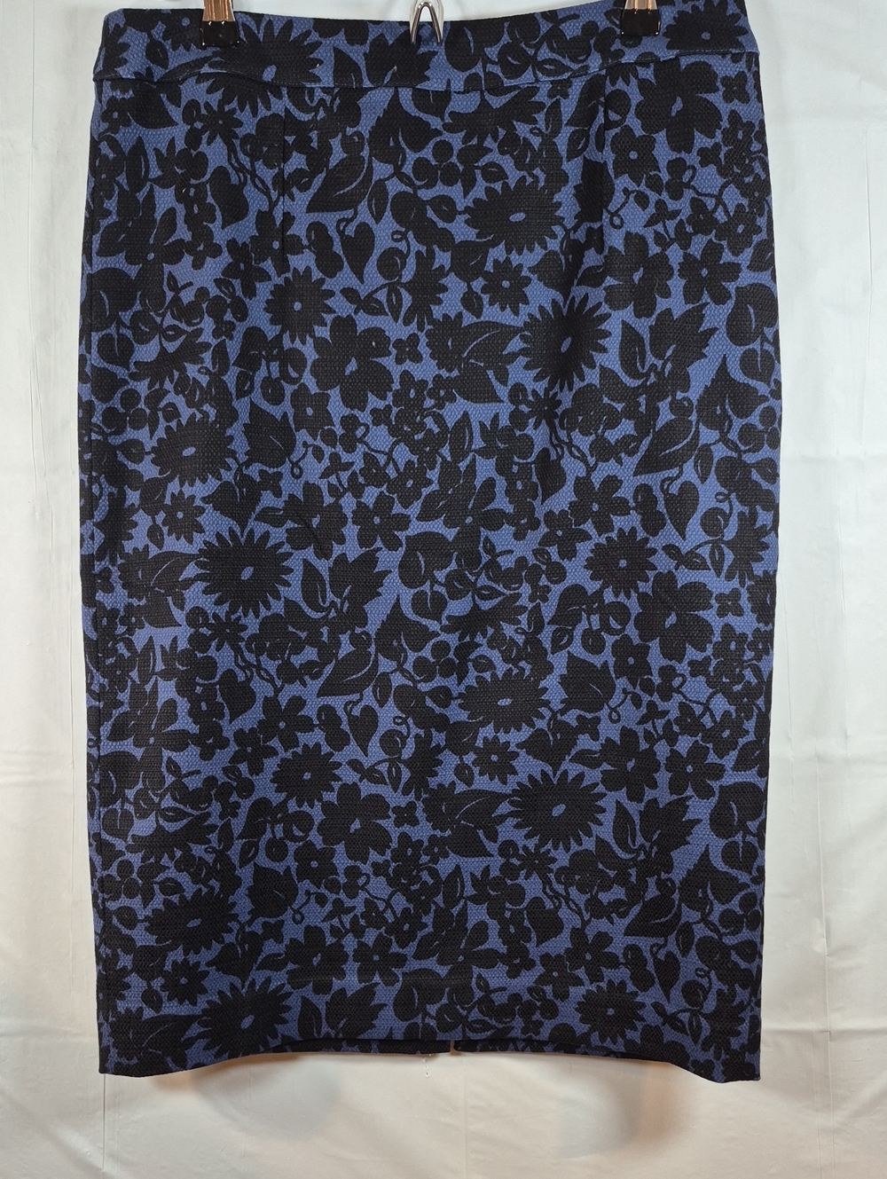 Boden Blue Black Floral Martha Pencil Skirt US 8L Long Textured Sateen EUC